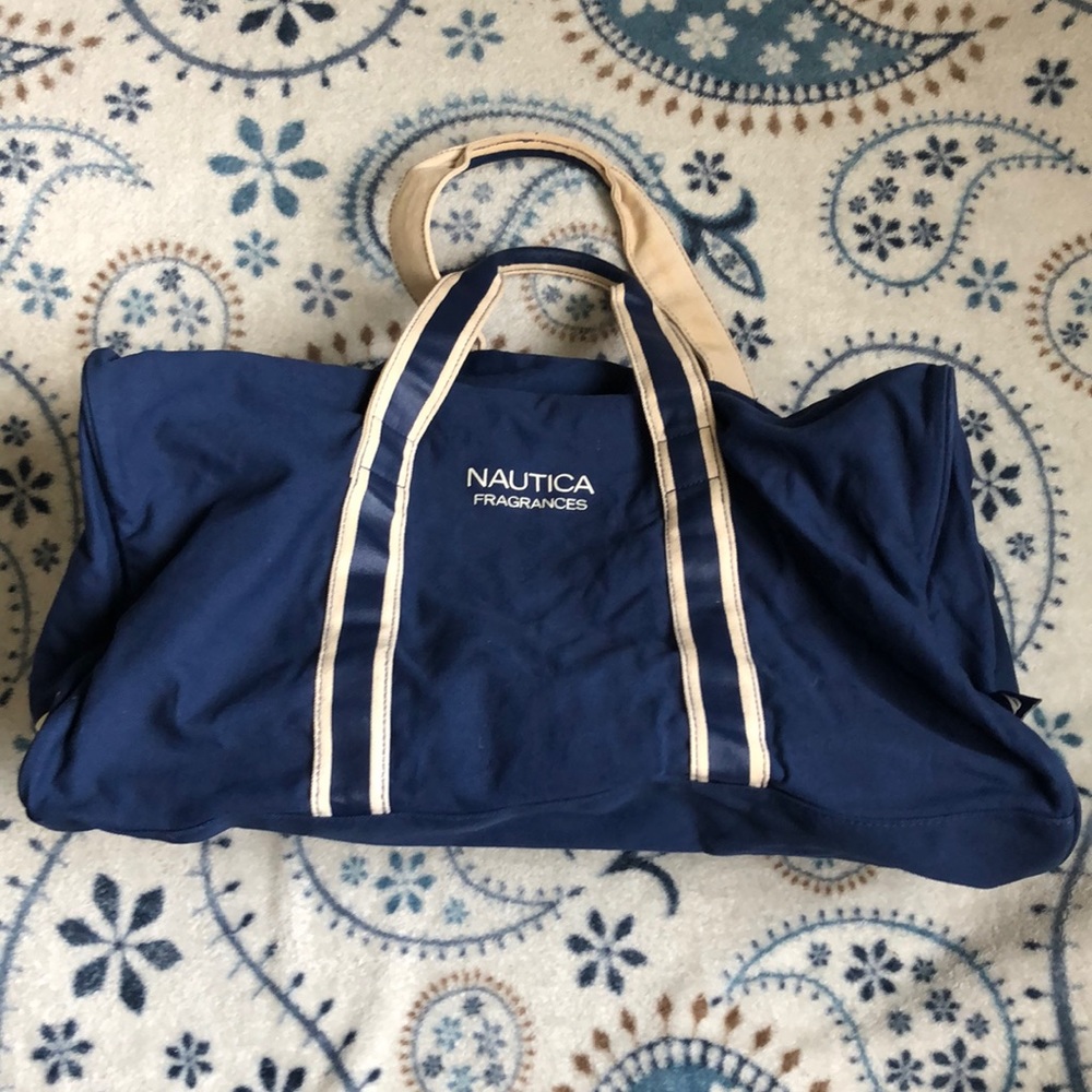 Nautica tote